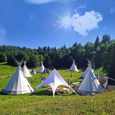 Village Tipi La Feclaz Luaran gambar